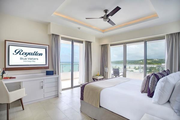 Royalton Blue Waters Montego Bay - Luxury Presidential One Bedroom Ocean View Diamond Club